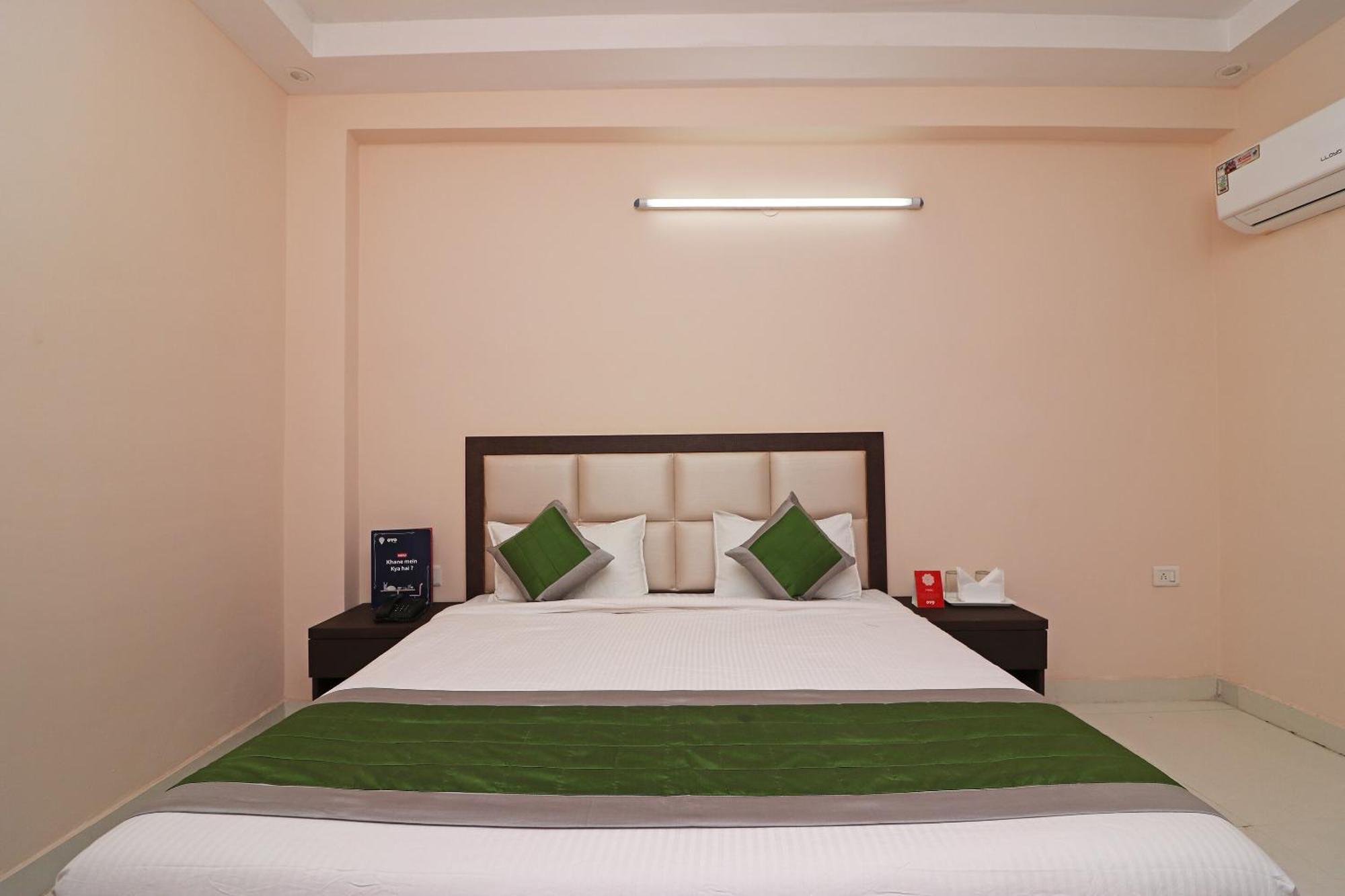 Hotel O Avalon Palace New Delhi Exterior foto
