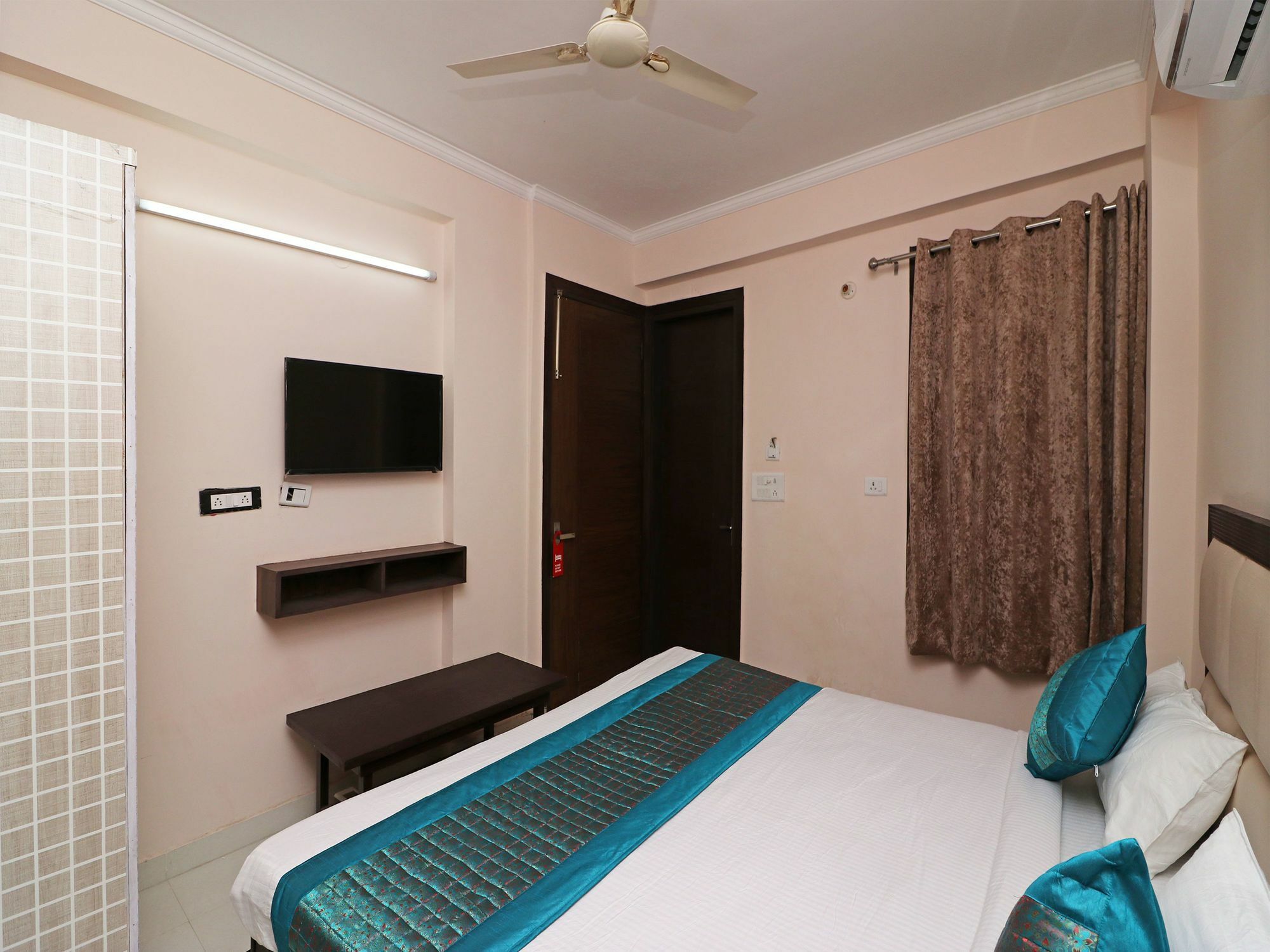 Hotel O Avalon Palace New Delhi Exterior foto